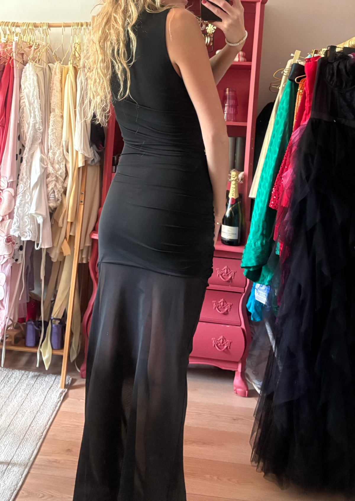 Noir Ruched Maxi Dress - Pineloue