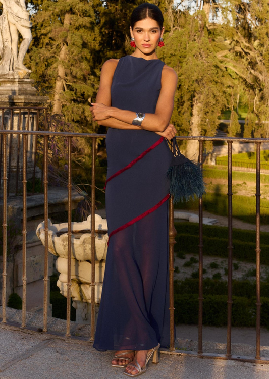 Midnight Elegance Maxi Dress - Pineloue