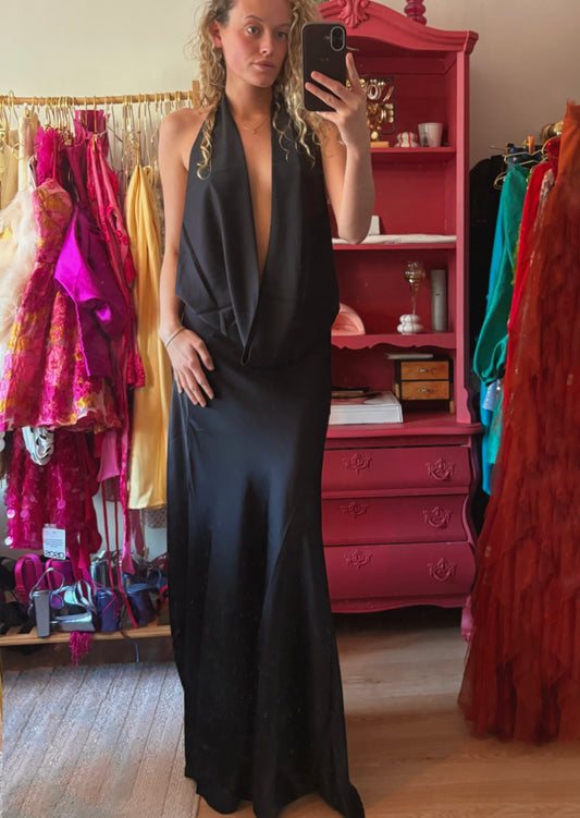Midnight Backless Satin Maxi Dress - Pineloue