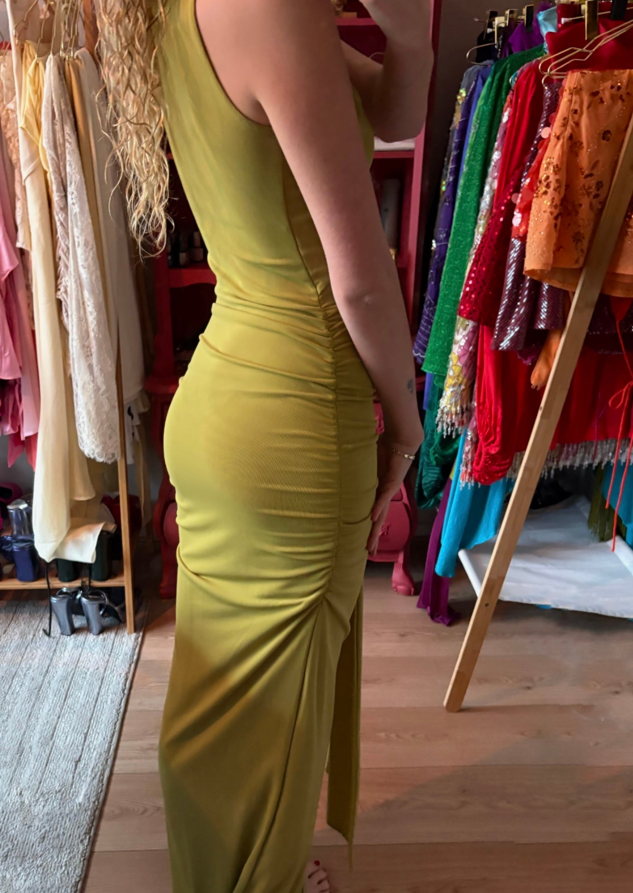 Lime Cut-Out Maxi Dress - Pineloue