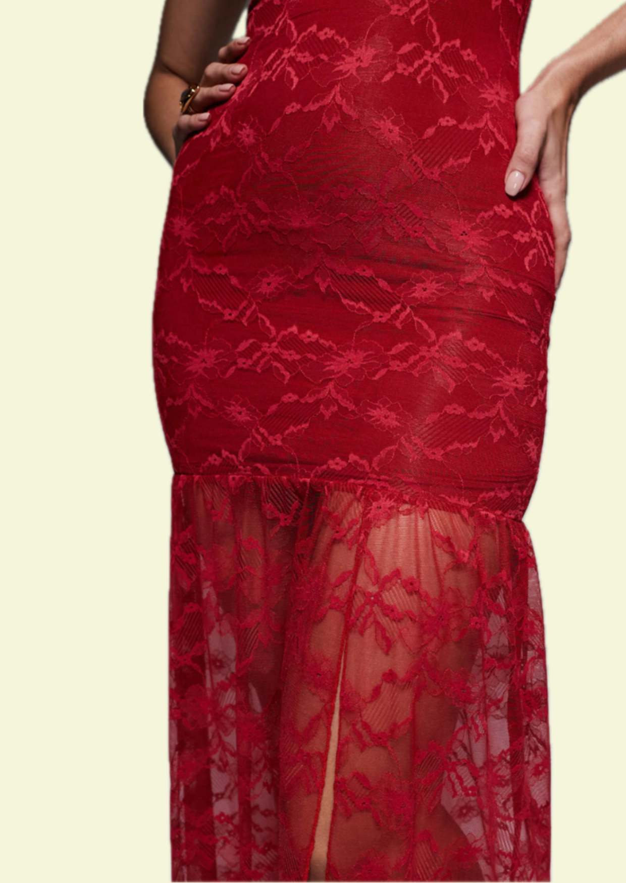 Ruby Lace Siren Maxi Dress - Pineloue