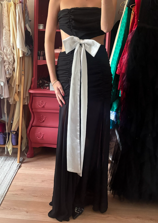 Black Bow Maxi Dress - Pineloue