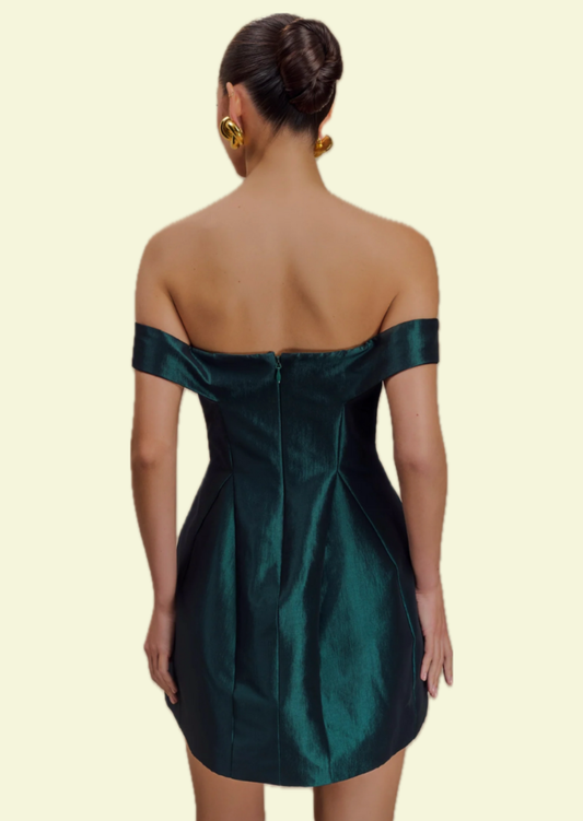Emerald Off Shoulder Mini Dress - Pineloue