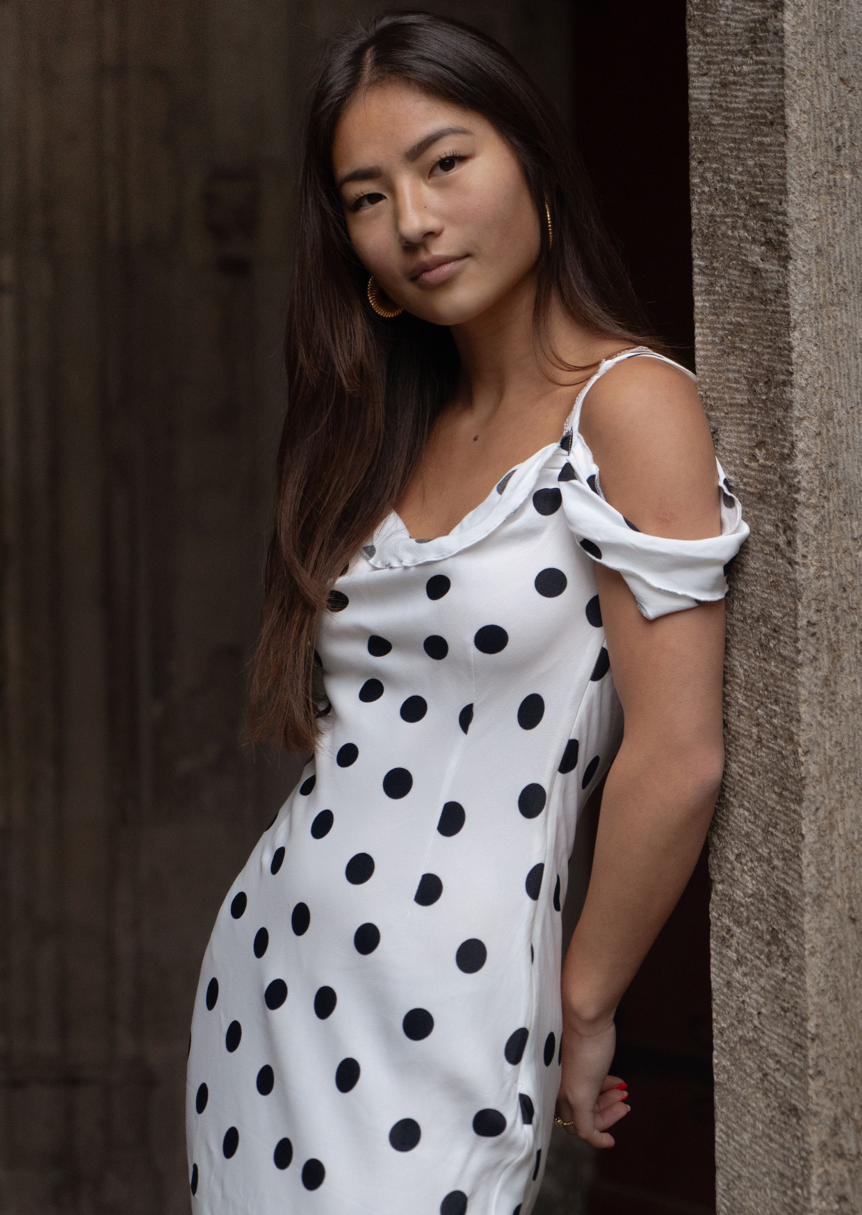 Satin Polkadot maxi dress van rat&boa te huur bij Pineloue