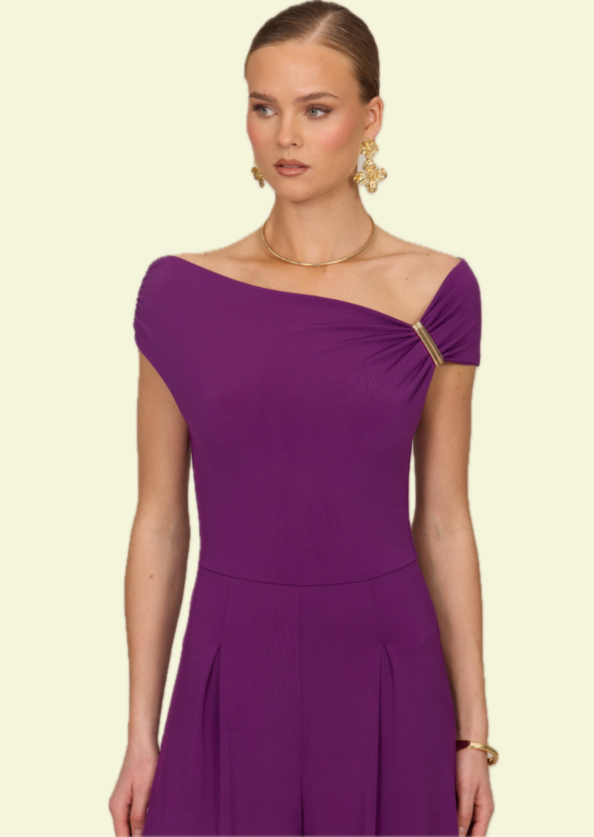 Plum Off-Shoulder Jumpsuit - Pineloue