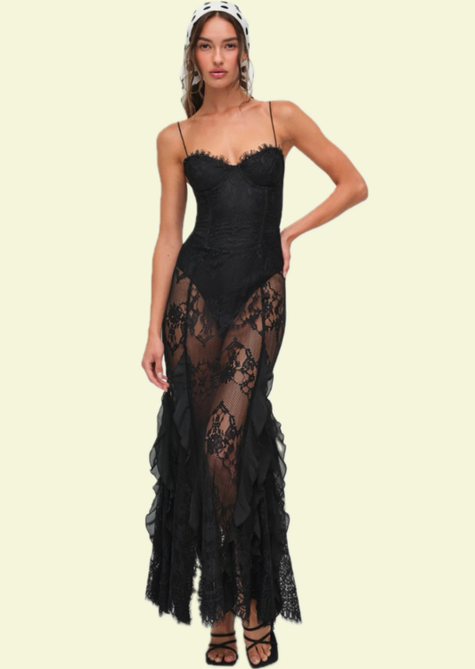 Noir Lace Couture Maxi Dress - Pineloue