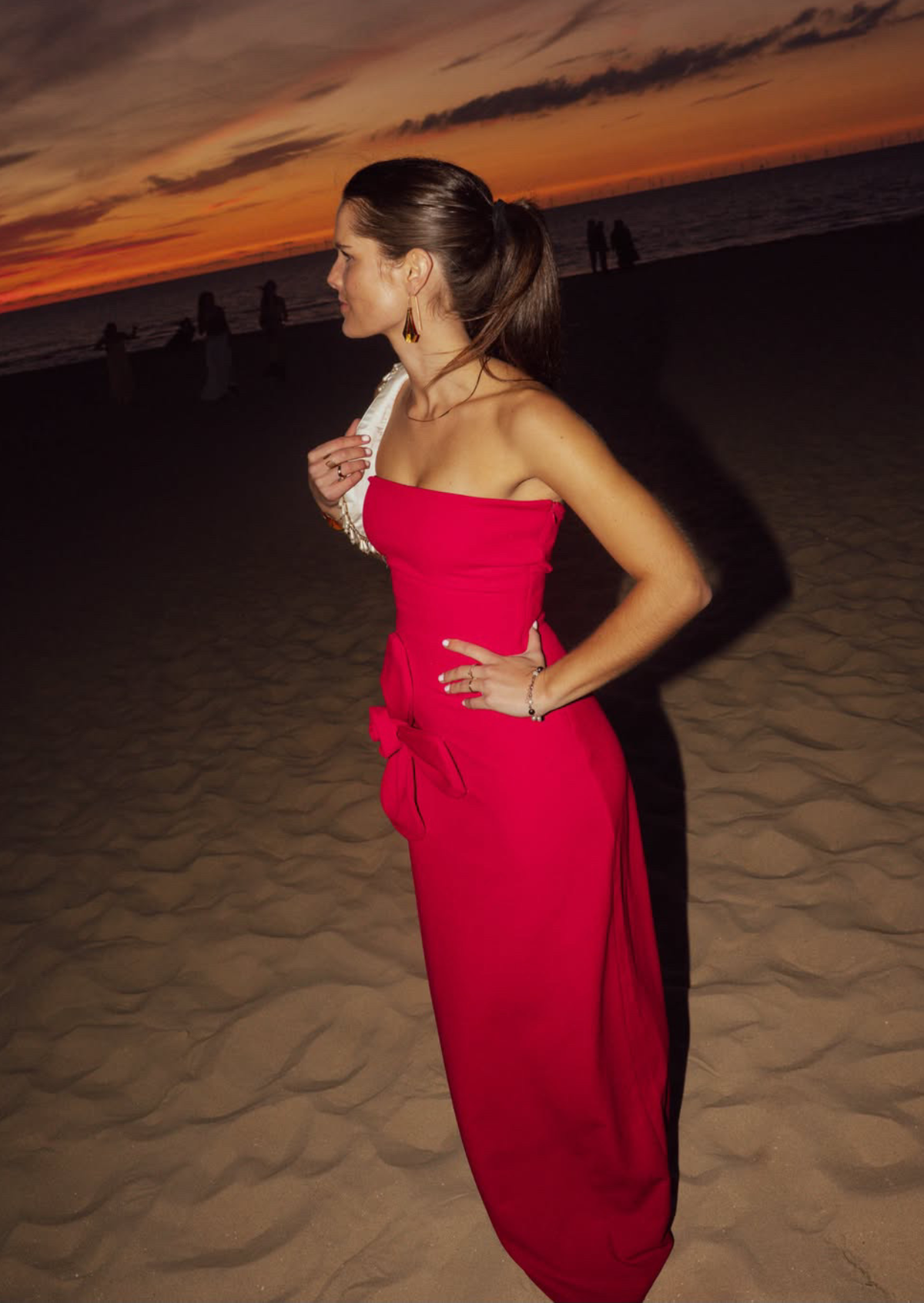 Scarlet Rose Strapless Maxi Dress - Pineloue