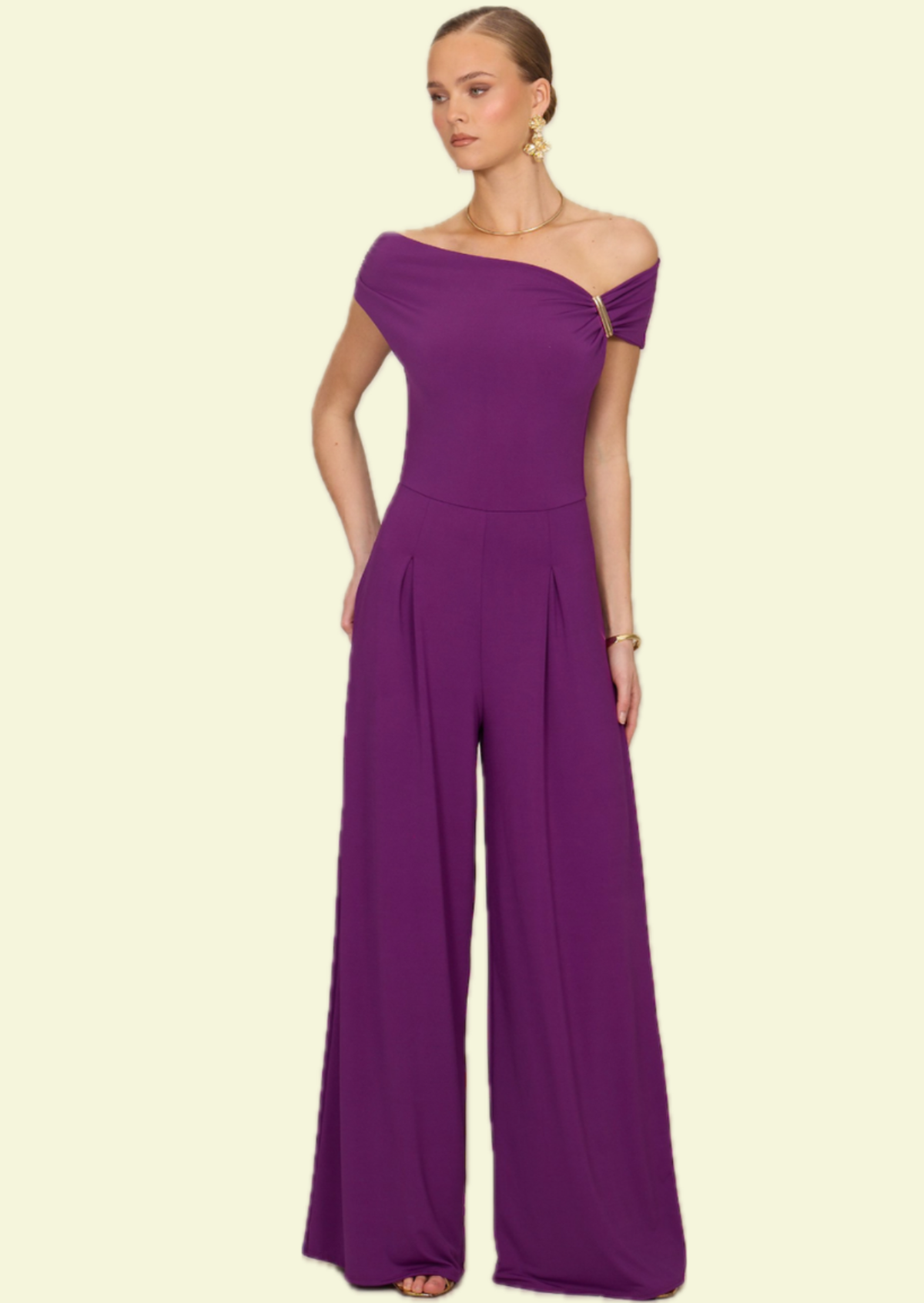 Plum Off-Shoulder Jumpsuit - Pineloue